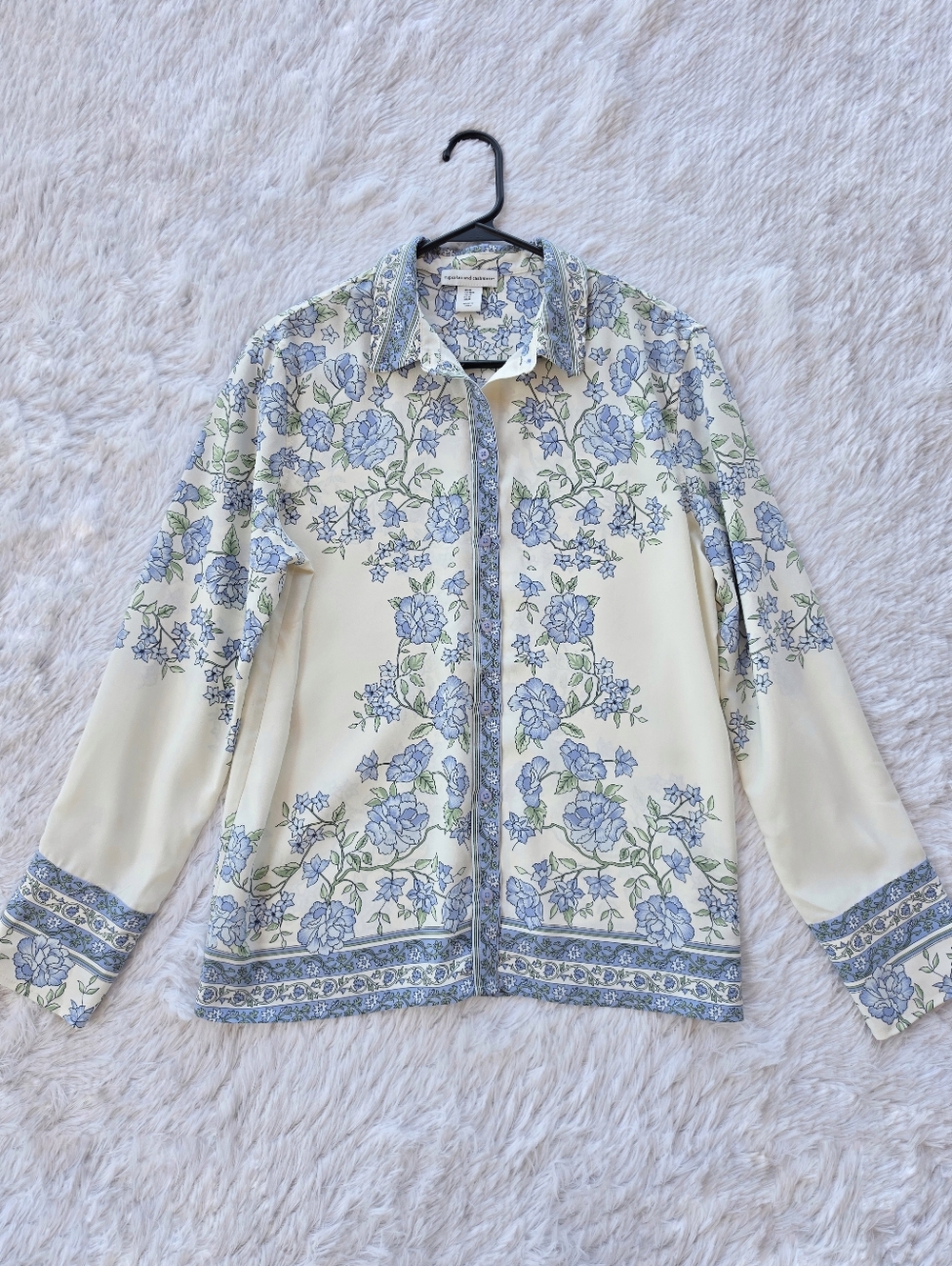 Cupcakes And Cashmere Blue Floral Long Sleeve Button Front Blouse